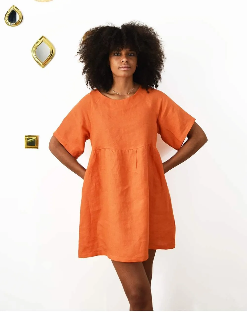 Robe courte Zlem uni 100% lin made in France Aatise